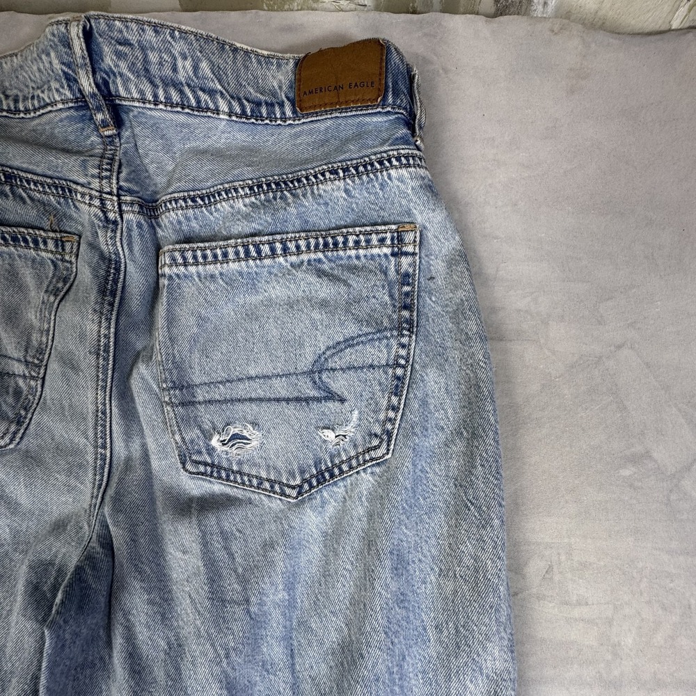 American Eagle Womens Wide-Leg Jeans Light Blue Denim High-Rise Baggy Ripped 2 - Picture 10 of 16